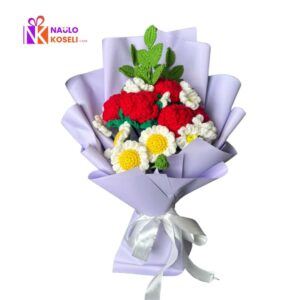 Mixed Rose Bouquet with Chamomile