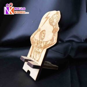 CR7 wooden mobile stand