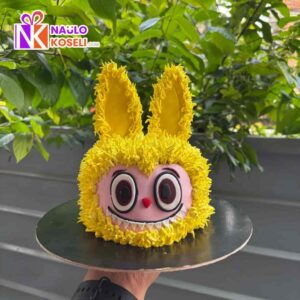 Labubu Cake
