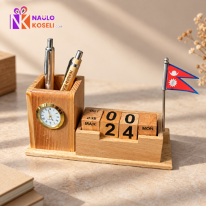 Pen holder with calendar